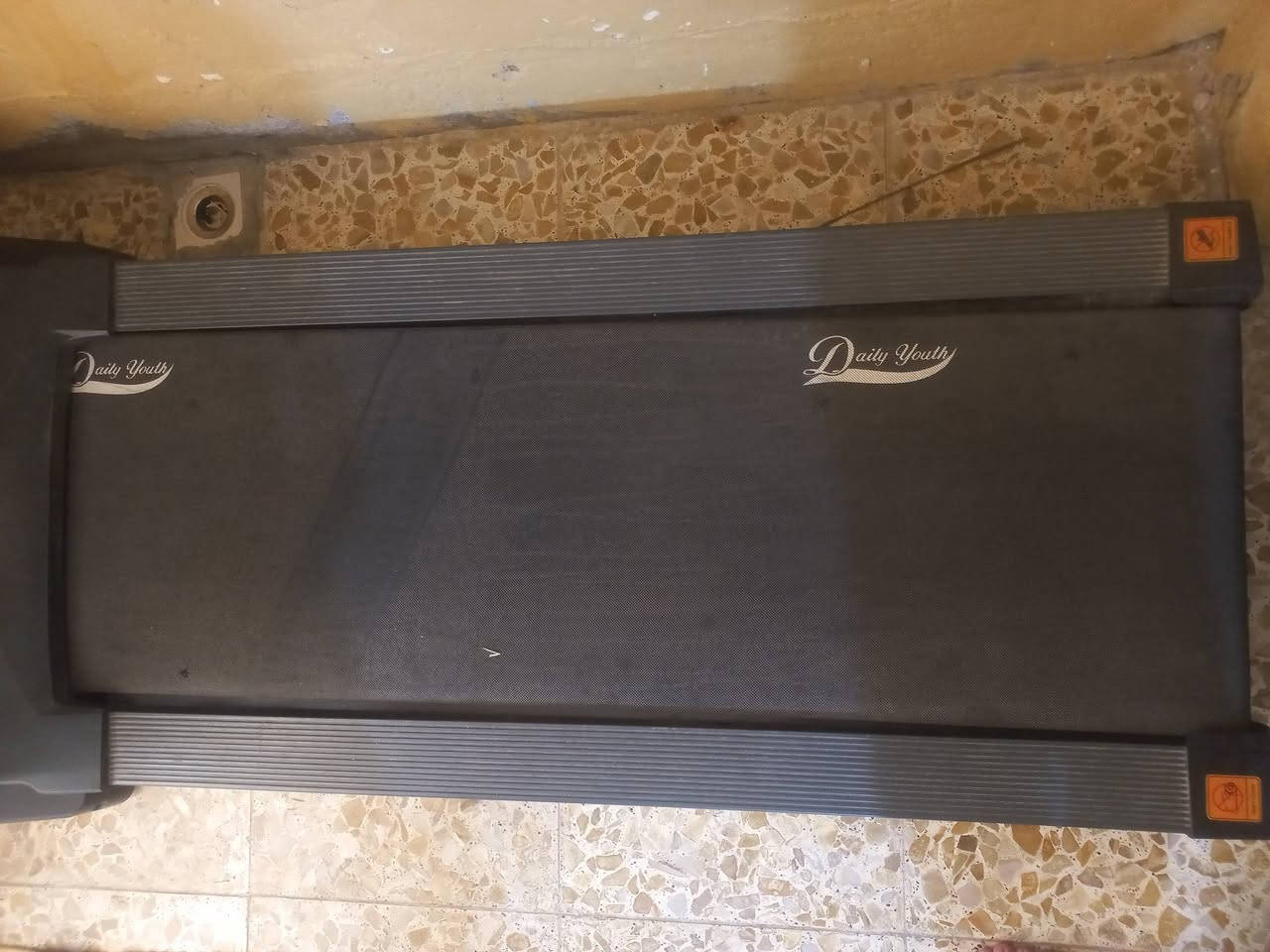 جهاز جري جبلي وزن 120 دبل ماطور نظافة 100%

كربلاء القادسية 
 السعر 175 الف
***********
