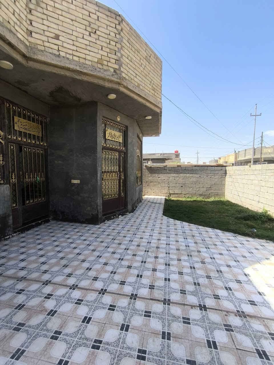 بيت مساحه 250 حي ذويب ***********
