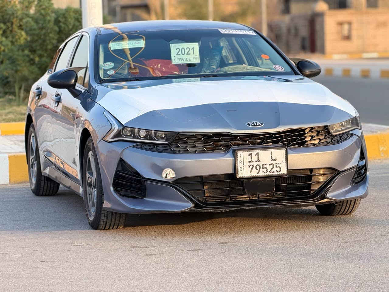 السلام عليكم كيا فايف موديل 2021 حره بغداد بسمي الدولي هزه جديده سنويه الغايه الـ2030 وارد امريكي الضرر تبديل بنيد وبابين رش تجميل فقط بدون دواخل الباقي كفاله 
#مواصفات_السياه
شاشه كبيره
كامرا دوار
تحكم ستيرن جهتين
لايت لد زنون عالي ناصي
ماشيه 77 الف حقيقي
ويل كب كروم 
وباقي مواصفات المعروفه
السياره جديده وجاهزه
كير محرك تبريد تخم تاير
حداديه كارتون ما ناقصه شي مكفوله من كل النواحي #مكان_السياره_الناصريه مركز 
السعر 133 وبيها مجال 
الاستفسار *********** ناصرية, ذي قار
