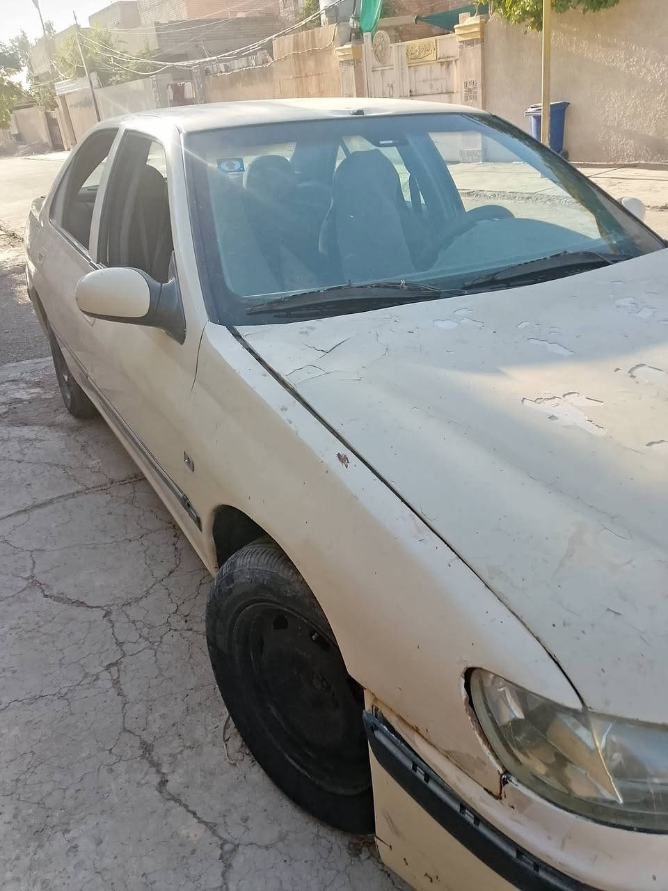 بيجو فرنسي موديل 2001غيي متواجد على الفيس***********
