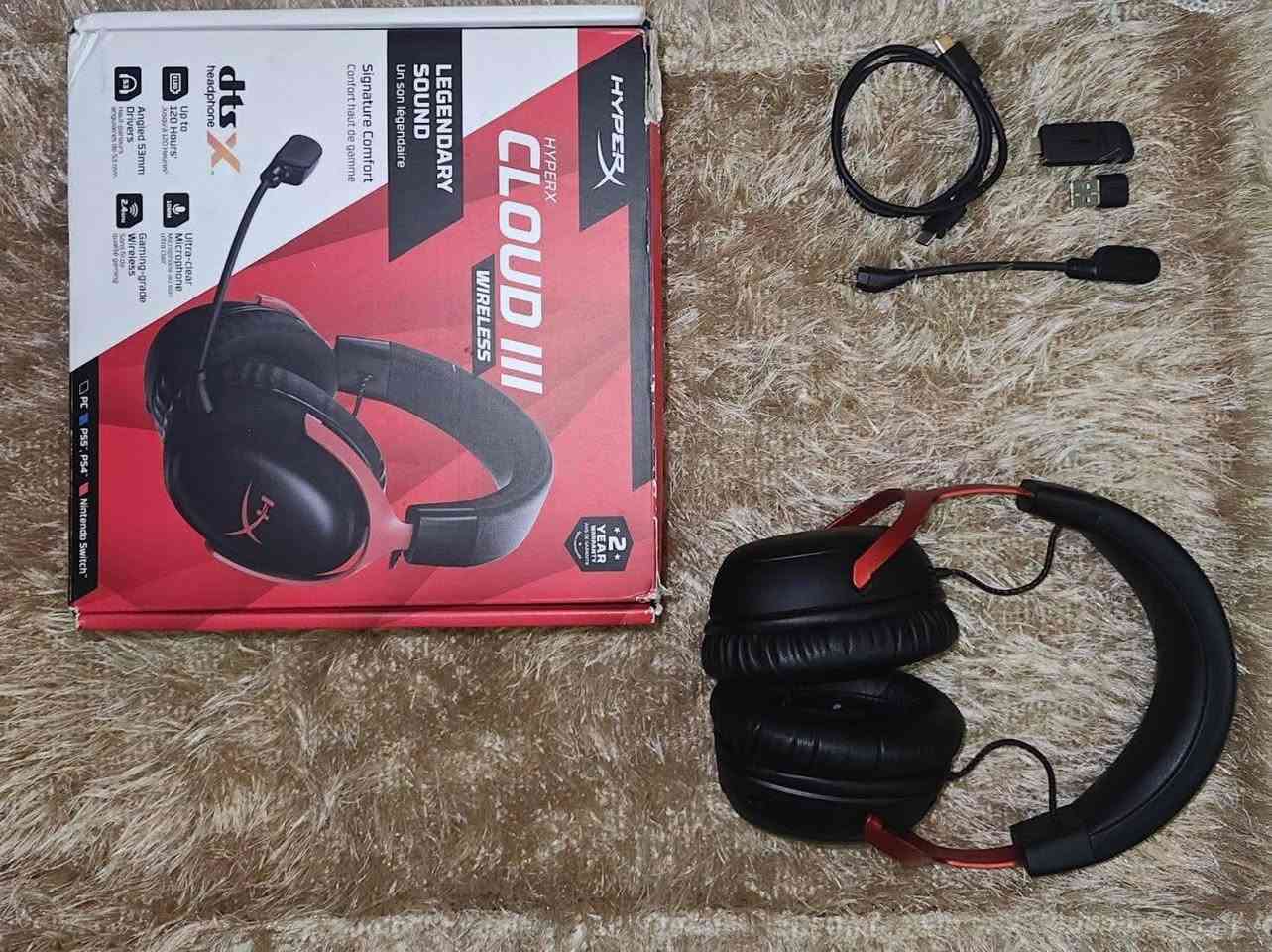 غراض كمبيوتر للبيع مستعملات
شاشه MSI 25ING FHD 180HZ مستعمله بيها شخوط بلزاويه بلبنل من تسغلها مايبين سعرها ١١٠الف
شاشه ثانيه 24حجم 75HZ FHD مع استاند متحرك بسعر ٧٠الف
UPS اونلاين مبدل بطاريات جهاز مكفول بسعر ١٨٠ ٣كيفي ٦بطاريات
سماعه هايبر اكس كلاود ٣ وايرليس شحنها يطول ٤ايام صوتها يخبر ب٥٠
ماوس اتاك شارك ب٢٥
عنوان بغداد الحريه ***********

نص مكتوب في الصور:
- 25 FHD 1920 x 1080 MAG MSI ARSENAL GAMING RAPID IPS 200Hz 0.5ms GTG HDR READY msi