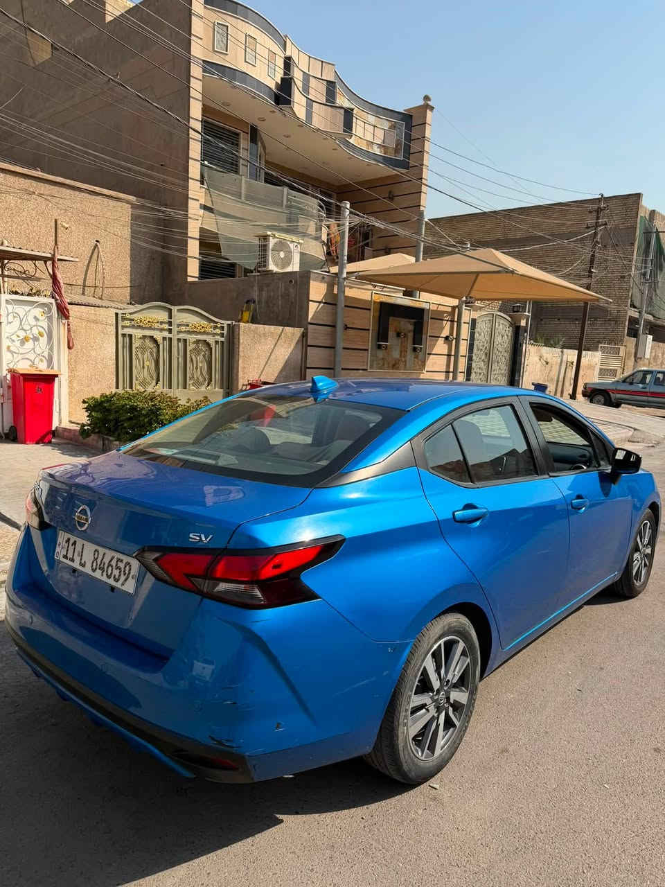 سلام عليكم
نيسان فيرسا موديل 2020 سياره حادثه جاملغ وبنيد 
طخه بسيطه اجه بيها كلير من امريكا 3 قطع سياره حلوه مكينه وتبريد وصدر كله جديد سياره فول مواصفات ماعدا الفتحه مرفق صور لحادث وسونار شوف وقتنع بس عل سعر خابرني وبي مجال بسيط لان كلش مناسب 93 ورقه السياره رقمها بغداد بإسمي تحويل ثاني يوم الموقع بغداد المشتل 
***********
