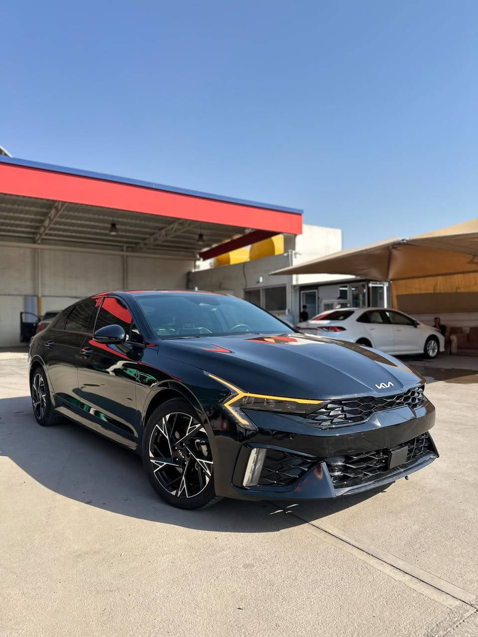 سلام عليكم
Kia 5  GT Line
موديل 2025
بدون صبغ 
بدون دواخل
بدون تعديل بارد
بدون ايرباك
فوول فوول ماسفات
سعر ١٩٣$ و بي مجال
رقم تلفون واتساب📞
***********
مكان اربيل شارع ١٠٠م دواخل معارض سردار هسني
