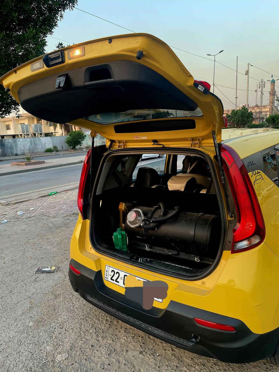 السلام عليكم
صول 20 خصوصي اربيل 

عليه. غرامه 200 

حادثه جاملغ قطعتين مرشوش صبغ 

سياره ليبل واحد  كيرمكينه  مكفولات محرك الفين 

رادارخلفي امامي شغالات اذااكومراوس كورلابس من موديل 15ونت صاعد 

السعر117  

مكاني بغداد الدولعي

***********
