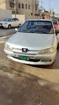 بيجو ٣٠٦ • ٢٠٠٣ • بدون ضرر