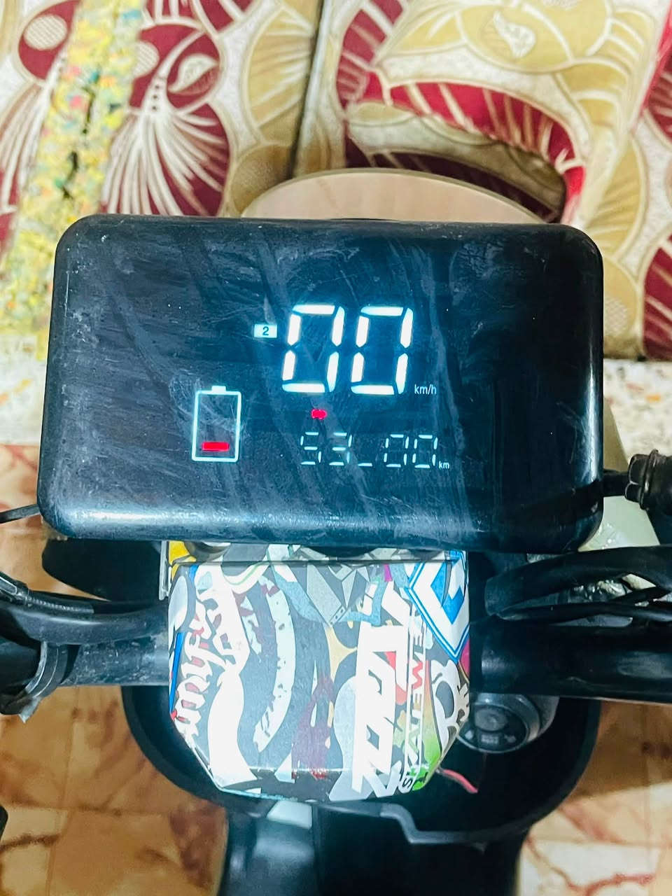 سلام عليكم دراجه لبيع مديل2024بطاريات واكفات بيهه 3 بكاني بصره بل قبله يم فران نرجس رقم***********بيه بس بصمه وحده سعر 250 وبيه مجال
