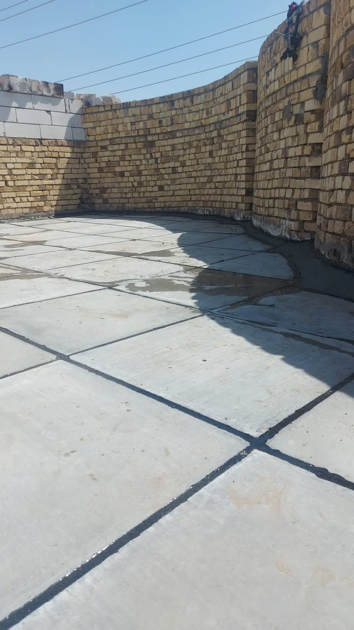 🛠️ تطبيك الأسطح ب الاشتايكر 🏠✨
 الاشتايكر حصراً من السماوة 🇮🇶
 تنظيف السطح بالكامل 🧹
 طلاء بمادة الفلانكوت الإماراتي الأصلي ⭐
 إضافة زفت حار + نايلون زراعي + زميج مخلوط 🔥
 المرحلة الأخيرة: ماستك حار 🛠️
 فحص السطح بعد التنفيذ للتأكد من جودة العمل 
📞 الاتصال ***********
