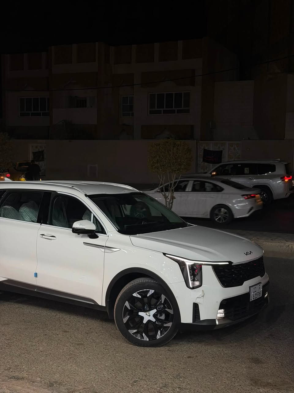 سورنتو 2025 رقم بغداد 4 كاميرات تقدم وترجع بالرموت ضمان دولية داتاشو رادار امامي وخلفي توقف ذاتياً 6 سلندر كفاله عامه من كلشي ماشيه ألف فقط للاستفسار (***********) مكاني السماوه
