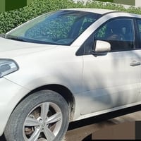رينو للبيع الاتصال 07733999800
