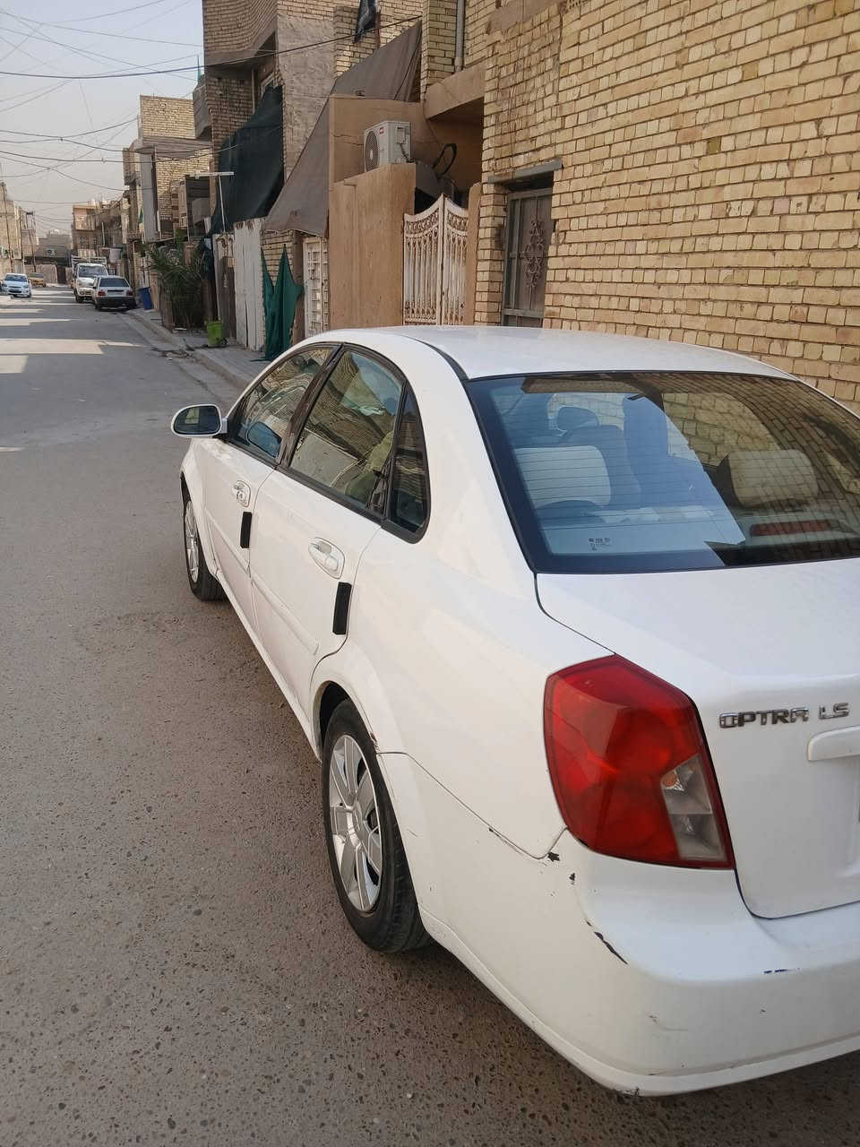 اوبترا  2010 للبيع كير ومكينه مكفولات محرك 1600 كير اوتوماتيك خليجي بدون ضربه بيه طخات بسيطه السياره نضيفه  جاهزه من كلشي تبريد شغال كهربائيات شغاله حساسات شغاله مكاني بغداد الامين  السعر ٧٠ $ بيه مجال بسيط اي استفسار ***********
