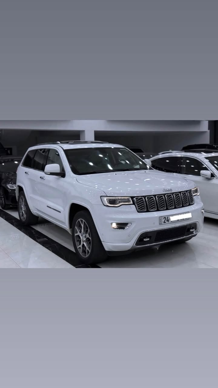jeep grand cherokee overland
جيب كراند شيروكى  وكالة(هارلم)✅
بدون دعم بدون صبغ 
 السعر جوء صوق بلاشش ( 253$ )🔥🔥🔥
موديل (2019) 6 سلندر - محرك 3.6L
مواصفات (اوفرلاند) 1/1
١٥٠ الف كيلو ماشيه
سقف بانوراما - اوتو هولد 🚦
رادار امامي و خلفي - حساسات امامي و خلفي🅿️
كشنات جلد و كهربائيه 
كشنات تدفة و تبريد❄️🔥
تشغيل عن بعد - صندوق شفت✅
سيارة جك - اصعد و انزل⬆️⬇️
مكان السيارة - زاخو
رقم تلفون + واتساب☎️ 📞  
***********
