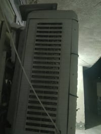 عندي كنفيره شغاله وزينه واتر بم جديد السعر 40الف قفل 07770407742