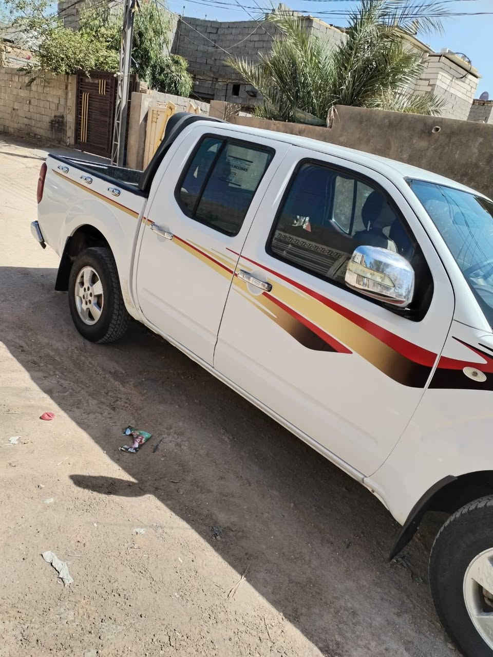 نيفارا ٢٠١٢..بدون ظربة باسمي رقم انكليزي هزة لل٢٠٣١.. كير اوتماتيك.. مبدل سكور جديد..سعر.. ١١٠... موبايل..***********.. ***********
