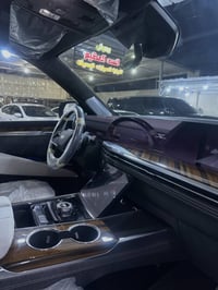 اسكاليد اسبريسو • ٢٠٢٦ • محرك V8