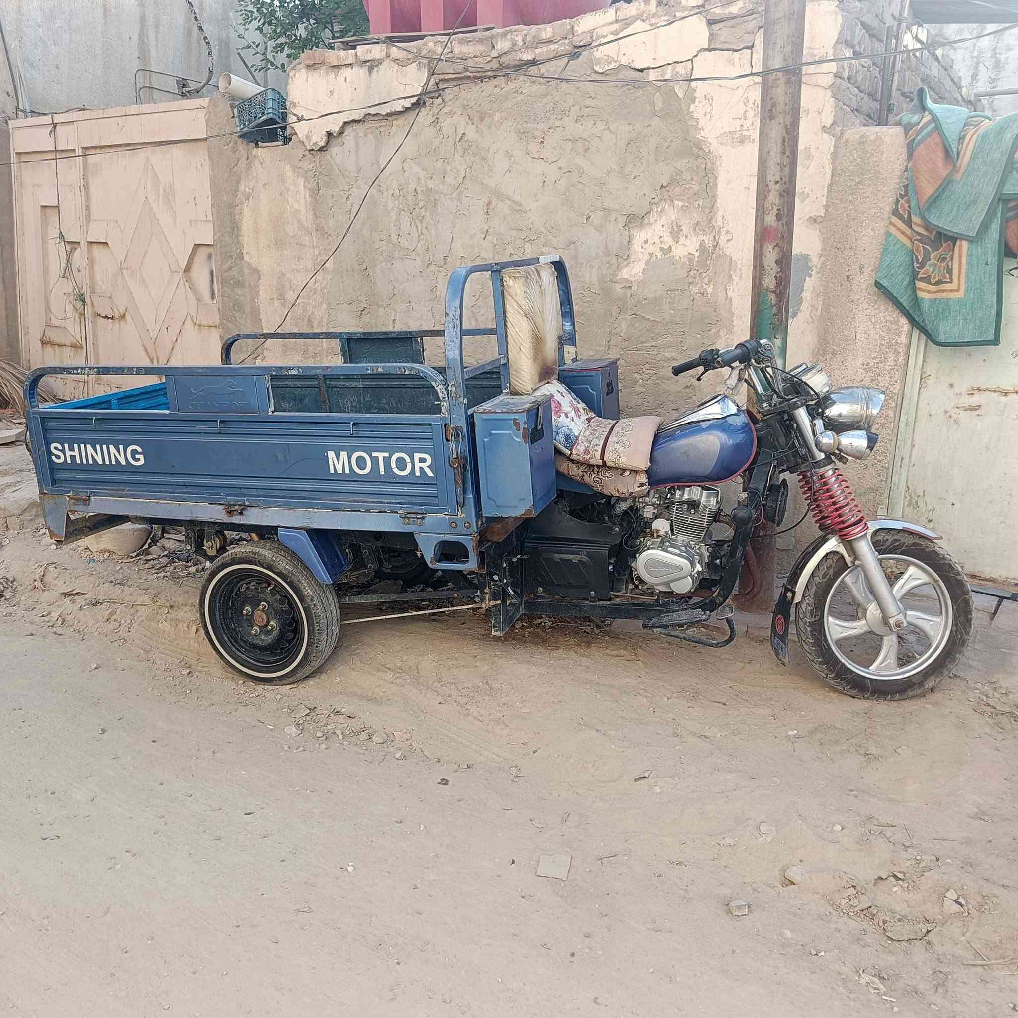 للبيع موديل 21 محرك جديد ما مفتوحه شاصي زنجار ما بيه*********** واللي يريد دق علي
