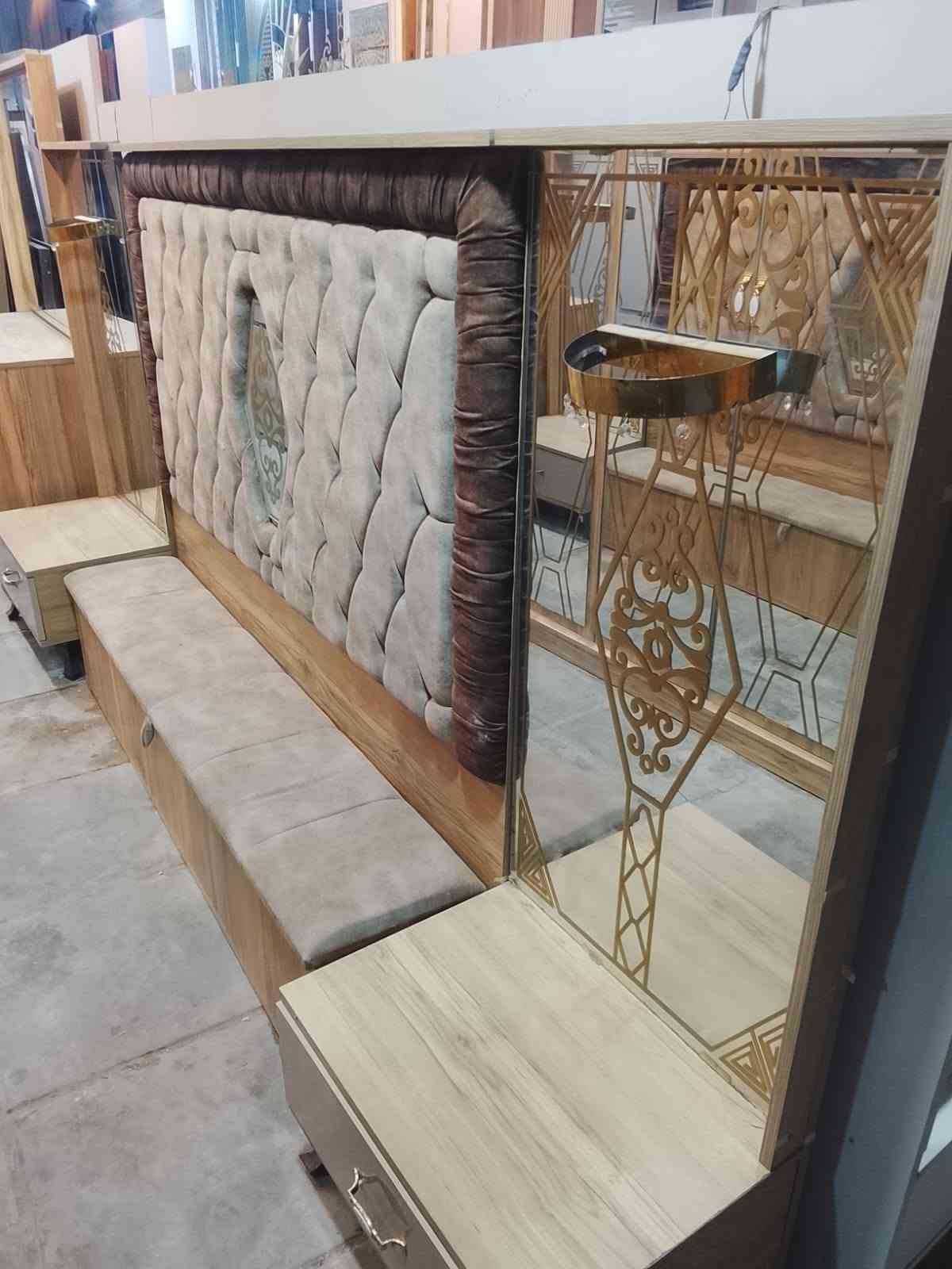 غرفه نوم • بدون تفاصيل