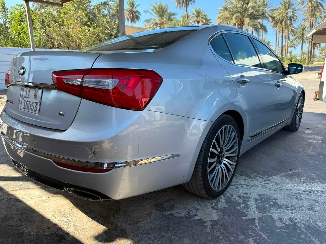 للبيع — كيا كدنزا 2016 فول مواصفات
🚘 كيا كدنزا 2016 — فول مواصفات
📍 ماشية: 138,000 كم
✨ كير ومحرك خير من الله
🔊 بيها سونر
❄️ المكيف شغال
🛠️ الأضرار: بارد جهة السايق + الدعامية الأمامية
💰 السعر: 130 ورقة

السيارة مناسبة للي يريد كدنزا بسعر مناسب، والأضرار مو مخفية ومذكورة بكل وضوح.

📞 للجادين فقط، التواصل عبر الواتس حصرا 

***********
