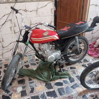 هوندا • دراجه • للبيع