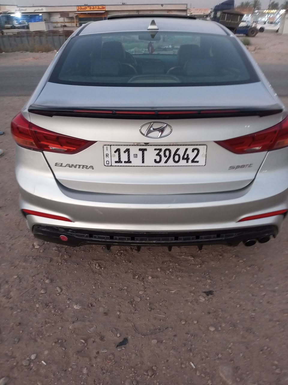 سلام عليكم النتره للبيع موديل 20018 سياره امريكي حادث مرفق بل منشور مكفوله من كلشي ما بيهه حادث فقط حادث امريكيه سياره بيها صفحه مرشوشا كلير فقط سياره بسمي رقم بغداد جديد سعر 90 وبيها مجال مكان بغداد اليوسفيه ناحيه الرشيد قرب العلوه رقم ***********
