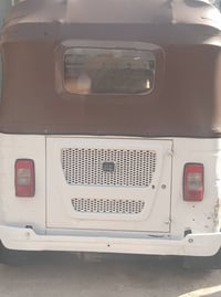 بجاج • موديل ٢١ • ابيض