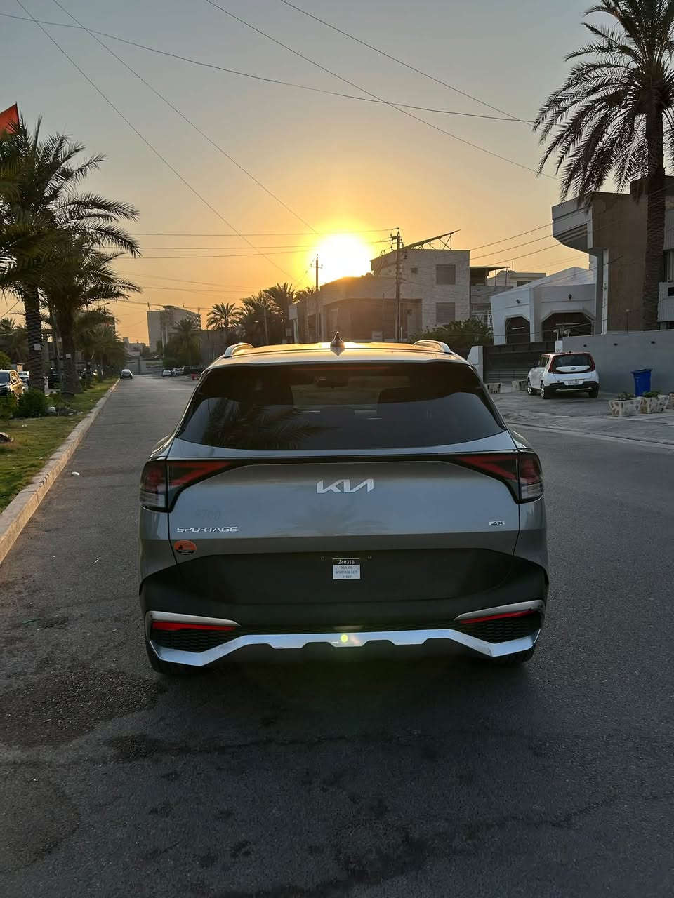 سلام عليكم.

سبورتج LX وارد امريكي 2024 ماشية48 الف كيلو

حادث بارد بل بنيد وبارد جاملغ
بدون ايرباك✅

بريك نزول منحدرات 

رادار امامي  وخلفي تحذير عند الاقتراب وتوقف ذاتي 

تحذير عند فتح الباب

تبريد قطعتين

تحديد مسار 

ثلاث مودات قيادة

مكينة ٢٥٠٠ 

حساسات ورادارات ٣٦٠

اوتو هولد

هاند بريك بصمة

تايرات تخم جديد

سيارة على وضع الشركة كلشي بيها بلادي بدون فتح برغي

الموقع. بغداد 

السعر.170 
بغداد السيدية 

رقم  ***********

