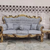 تخم كامل • ١٠ مقاعد • نضافة ١٠٠٪