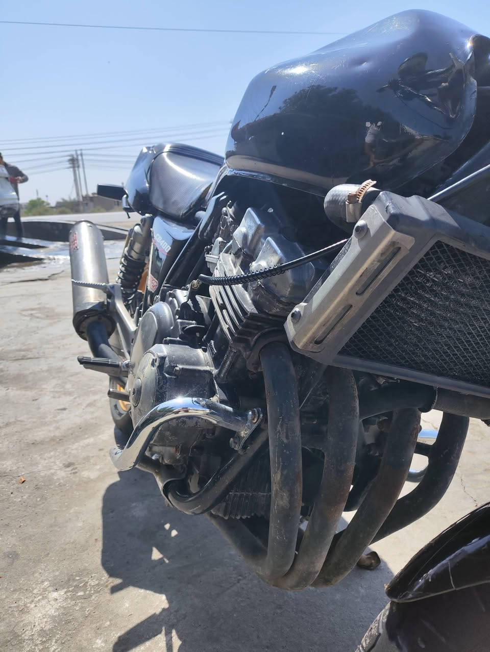 السلام عليكم دراجة cb4 جيل اول موديل 1999
دراجة خير من الله معدل وقوة شرط 180 دهن امزويل دمي راديتر اخضر اصلي دراجة 
بس عداد الدشبول عطلان والكابريتر طوف 
الدراجة اوراق ومكاتبة فقط بدون رقم 
سعر 1500 وبيها مجال 
ديالى المقدادية 
***********

