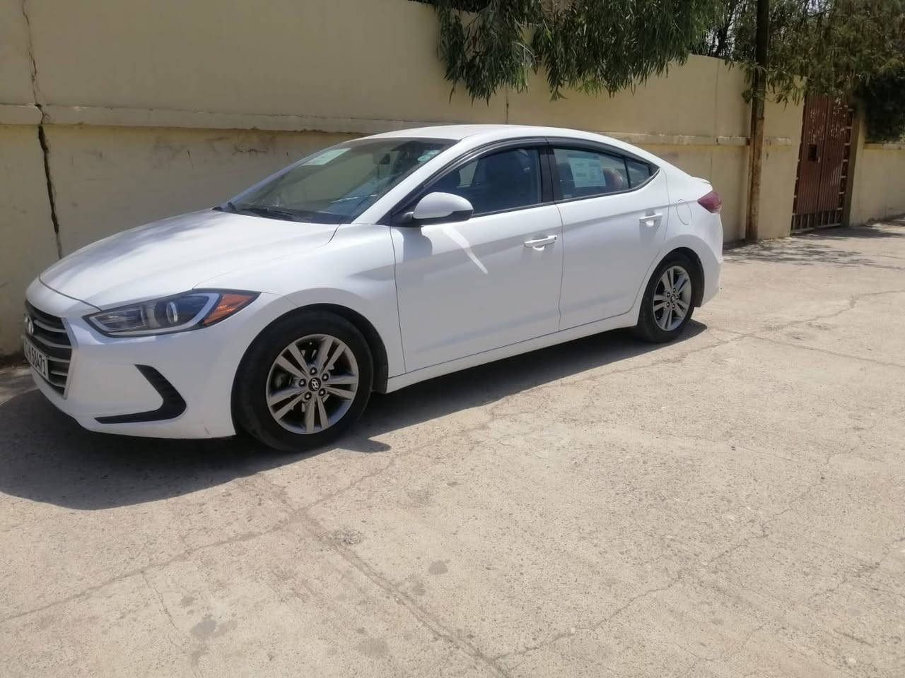سلام عليكم للبيع فقط انتره 2017 سعر 120 وبيه مجال
تفاصيل اتصل عل خط  ***********
حادث مثل ما موضح بصور

نص مكتوب في الصور:
- Final bid: $5800
- Auction: Copart SOLD
- Lot number: 49693058
- Date of sale: 07.12.2018
- Year: 2018
- VIN: 5NPD74LF4JH286010
- Condition: Runs And Drives
- ٢٢ أيار، ٢٠٢٢ ١٢:٣٩ م المزيد حذف تعديل المفضلة مشاركة
- Condition: Run And Driver