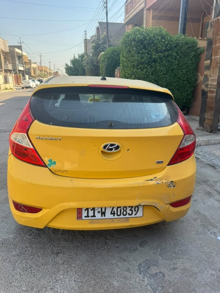 السلام عليكم  هونداي اكسنت هاج باك محرك ١٦٠٠ موديل ١٢ أمريكي جي دي اي بدون دواخل تبريد شغال تايرات جديدة كير محرك جيد السعر ٥٨ وبيها مجال العنوان بغداد حي الإعلام رقم هاتف ***********
