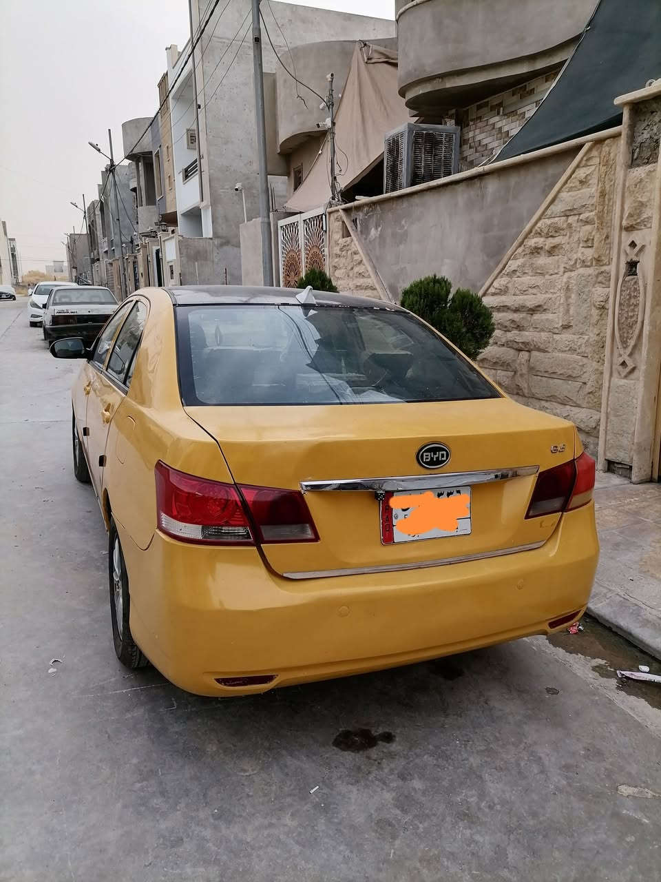 سلام عليكم بي واي دي 2013 كير عادي جي 3 رقم بغداد كير محرك تبريد بشرط صبغ تلكيطات دعاميه ودوسات وافحص صاحبها الشرعي بل موصل مطلوبه هيئه شي بصيط مشروع موازي السعر 38  التواصل ***********

