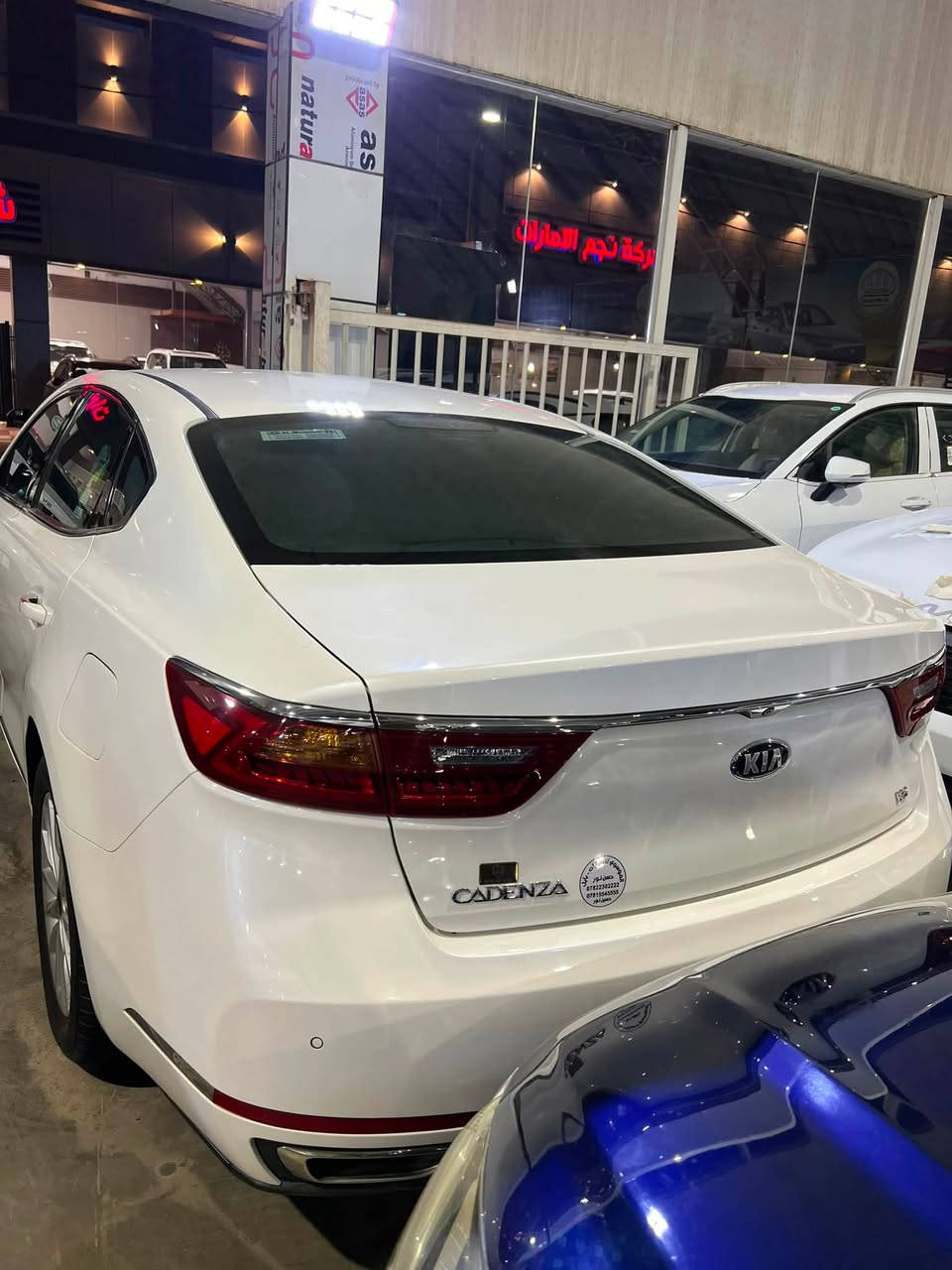 للبيع كادنزا 18 خليجي بيها باب صبغ فقط والباقي كفاله رقم سليمانيه باسمي مكان السياره بابل محرك سته سلندر للاستفسار اكثر اتصل ***********
