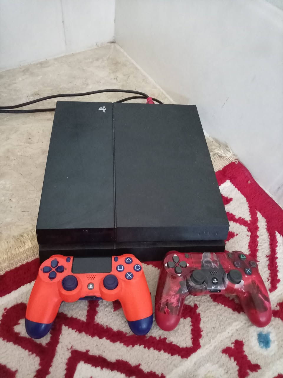 سلام عليكم بلي فور مهكر نضام 12 بي بيس 2026 وGTA5 وكولف أوف ديوتي 6 وان جارتت4 وجهاز نضيف ذاكرة 500 الله شاهد ويجي جوستيكين وياة سعرة180وبي مجال مكاني بغداد مدينة الصدر
واتساب ***********
