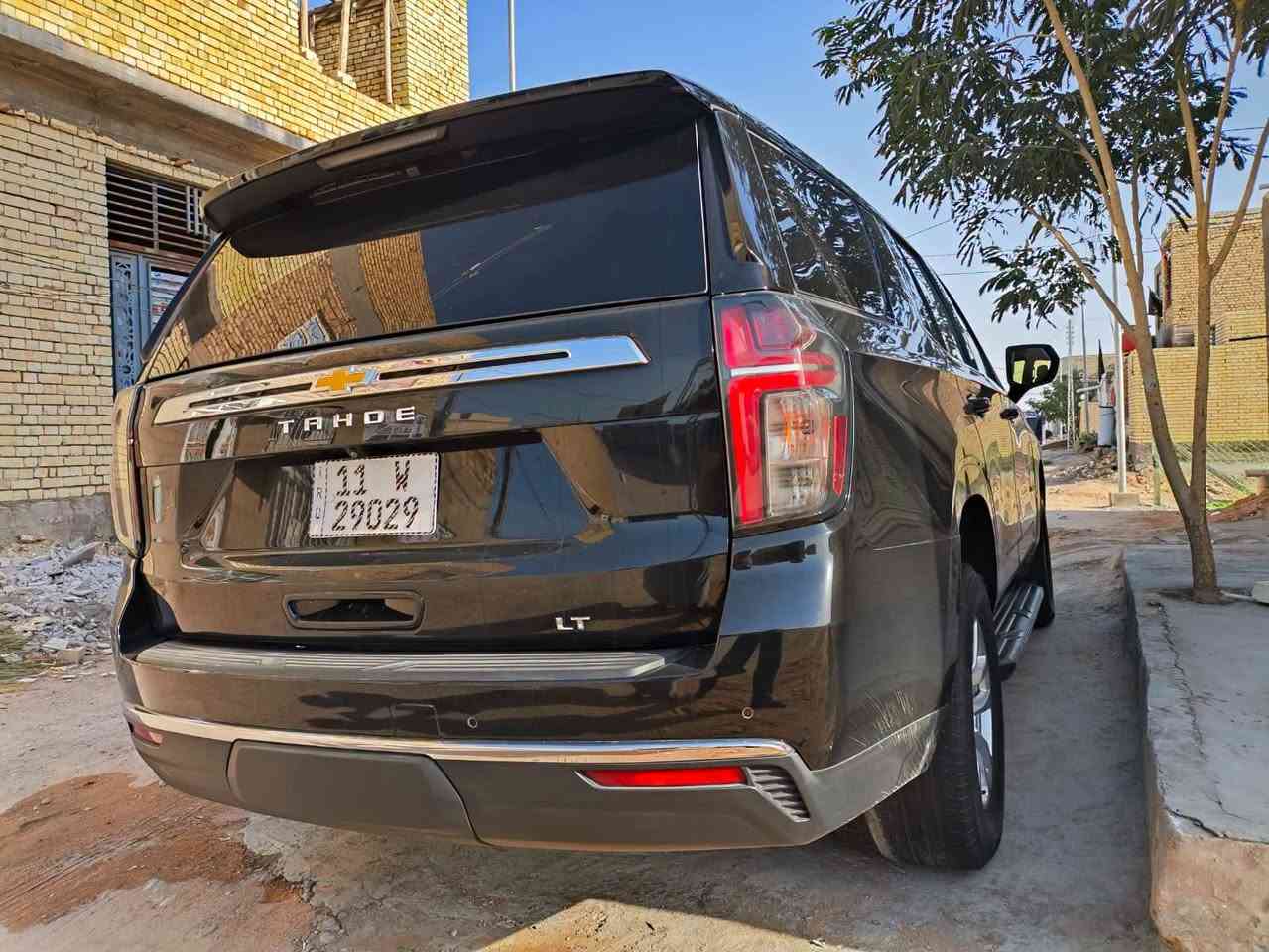 بـسعر 41.000$
Chevrolet Tahoe LT 2024 

وارد أمريكي 🇺🇲
بجم كبس ✅️ ، ضرر جانبي بسيط
رقم الشاصي مُرفق ✅️:
1GNSCNKD3RR303464

⚙️محرك 8 سلندر 5.3 لتر 

مواصفات Lt: 
شاشة تدعم Apple CarPlay + Android Auto 
كشنات جلد + تدفئة + كهرباء
ستيرن تدفئة
حساسات امامية خلفية 
رادار 
نقاط عمياء 
فرملة طوارئ تلقائية 

ماشية 77.000mi 

مرقم بغداد 
داخلة كتاب شهداء 

للإستفسار 
*********** إتصال أو واتساب

