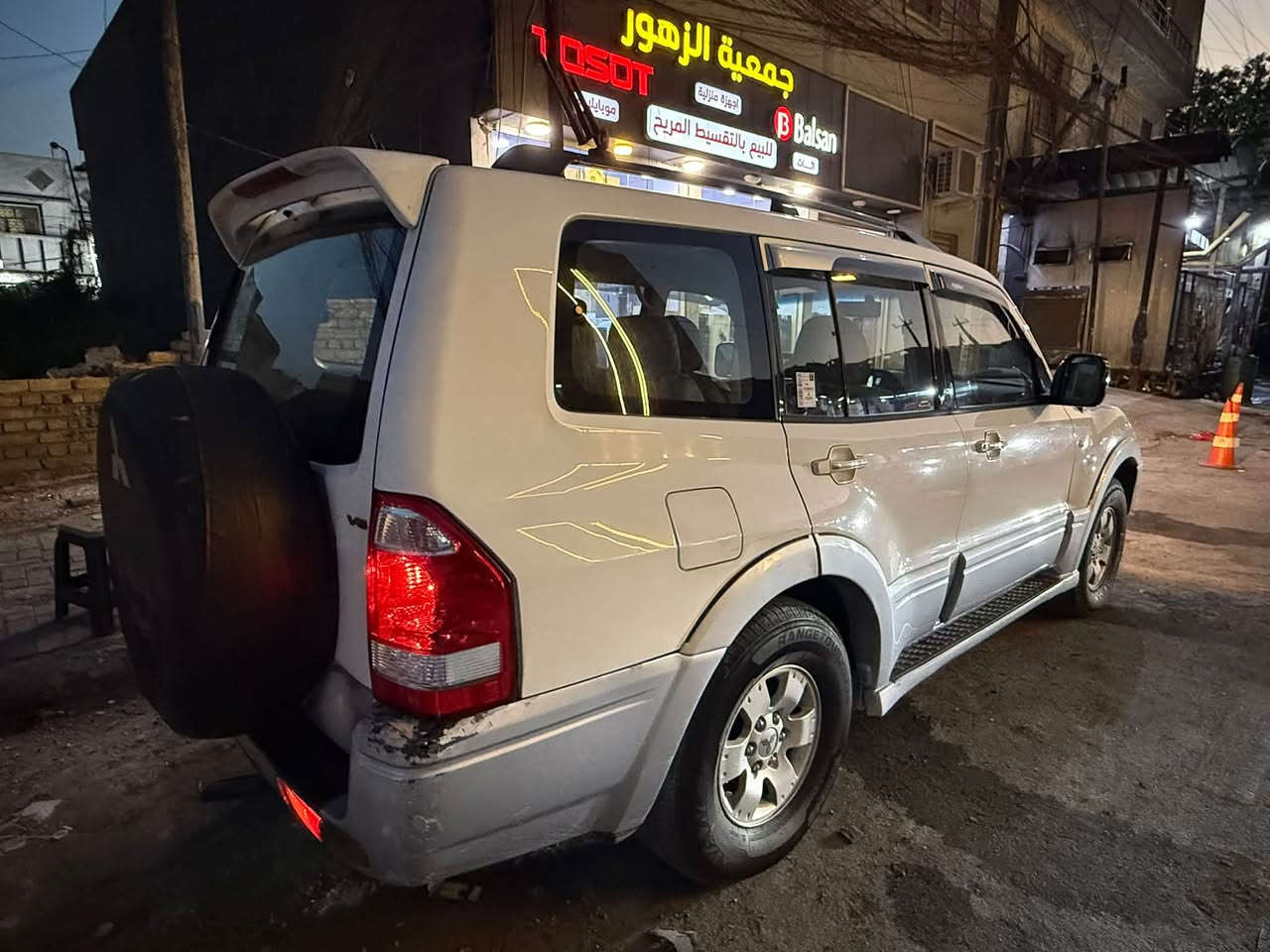 باجيرو 2007
كفاله بدون قطرة صبغ 
خليجي مواصفات Gls limtid عده الفتحه 
ماشيه 160 الف 
كير اوتو مكينة بلادي
العنوان المنصور الاسكان
‭+964 790 581 5275‬ ‬
