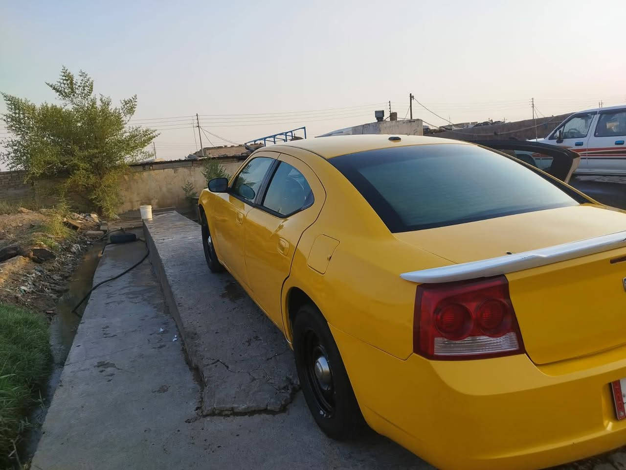 سلام عليكم جارجر للبيع 2009 سياره مكفوله فقط بيه جاملغ وبنيد تبديل سياره الباقي كفاله كير محرك تبريد ثلج رقم مثنى مشروع وطني مداور ثاني يوم سياره ب معنى الكلمه نضيفه حيل وجاهزه من طول لطول السعر90 وبيه مجال تواصل وي صاحب سياره*********** سنويه لل28 مكان الناصريه
