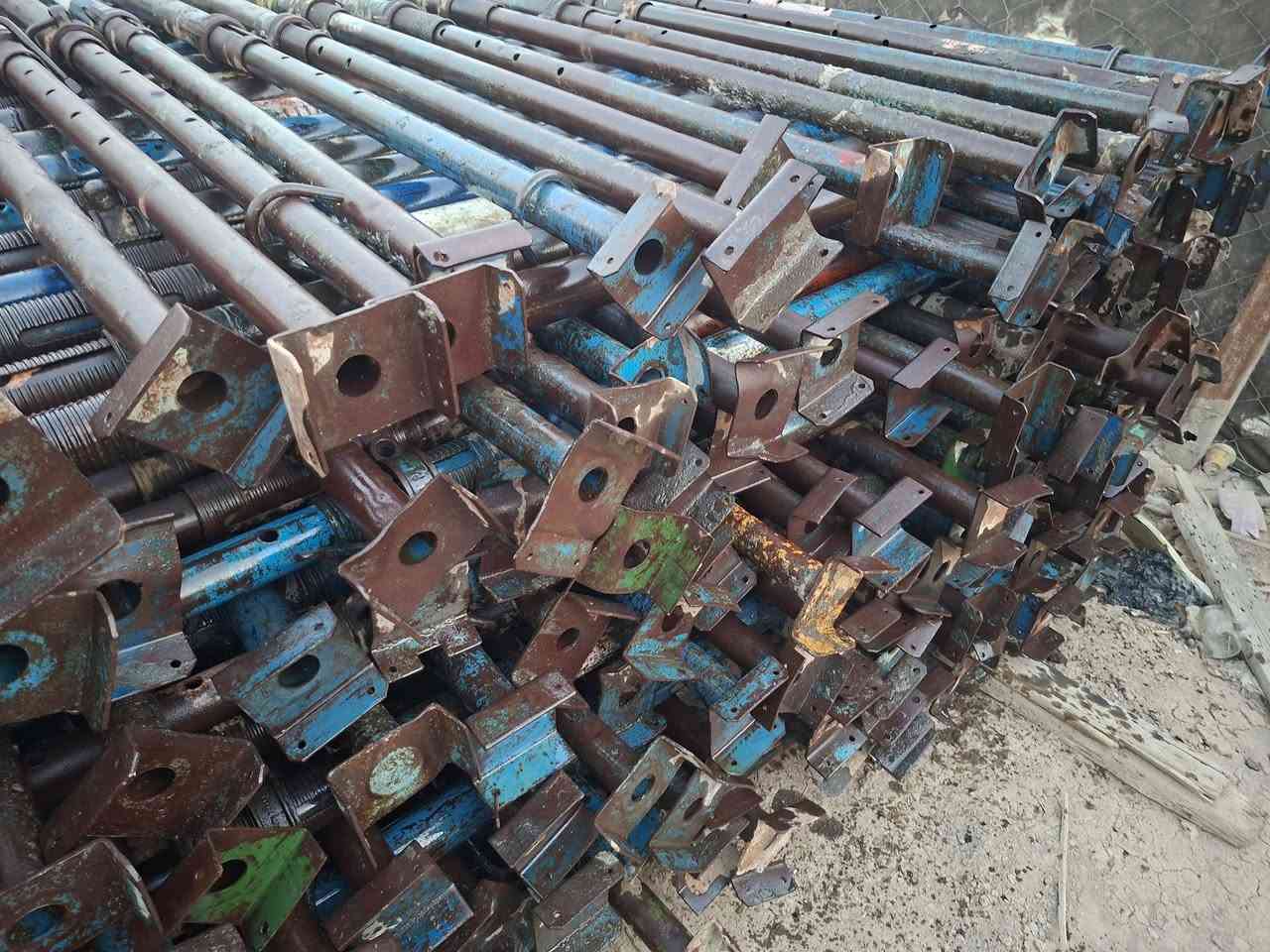 جكات حاضن للبيع
سن خشن الأصلي القديم عدد ٧٠٠ عنوان حلة للأستفسار الأتصال بالرقم ***********
