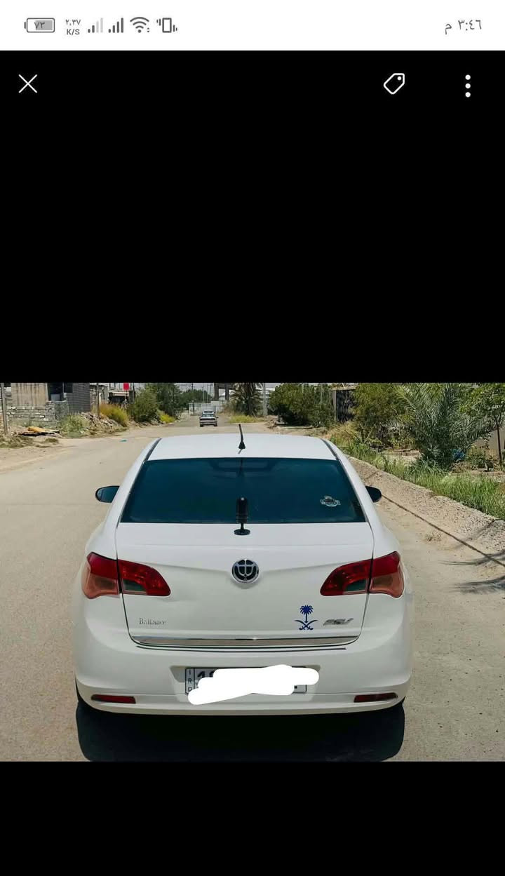 للبيع موديل ٢٠١٤ جاهزه السياره إنشاء الله محرك وكير بدون صبغ بس خياس بيها قليل السعر ٦٠ بيها مجال العنوان اليوسفيه بغداد تفضل ويصير خير ***********

نص مكتوب في الصور:
- ٣:٤٦ م
- سلمان الخفاجي
- ١٦ د .
- ١٦ د · 🌍