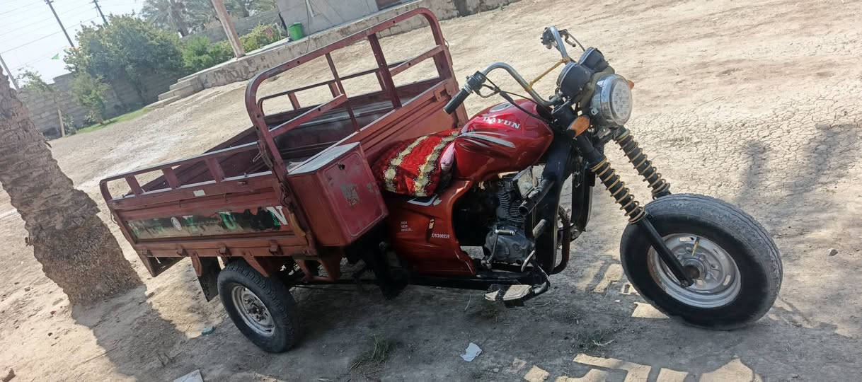 سلام عليكم ستوتة للبيع مديل ٢٠١٥ محرك مال ام الطير مديل ٢٢ اوراق كاملة ئي نقص مابيها سعر ٨٥٠ وبيها مجال شي قليل المكان ديالى الخالص بدوانية مقابيل الاسود الاستفسار على هذا الرقم ‏‪‏‪***********‬‏

