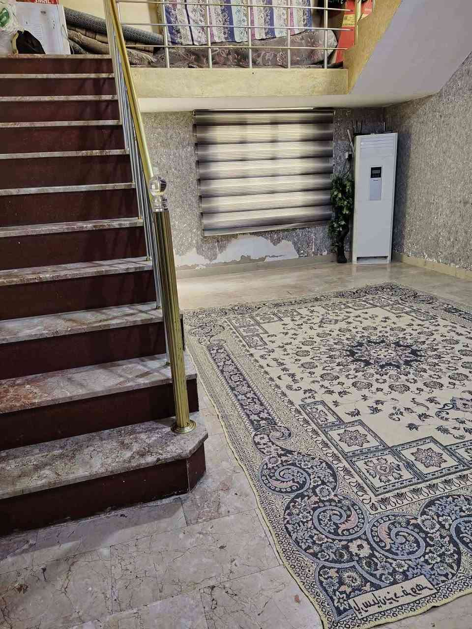 مكتب ابو محمد الظالمي للعقارات بالقشله مقابيل كهاوي النركيله بصف حسن المصور *********** او ***********

دار للبيع المساحه ٥٠٠ متر مداور اسهم ام الهوش النزله الأولى من جهة التقاطع الصياغ ٥٠ متر عن السايدين شارع الجامعه جهة الصياغ السكك خدمات كامله شارع ٨ متر كونكريت مسلح طابق واحد يحتوي ثلاث غرف نوم مساحه الغرف ٥ في ٥ براني ١٢ متر مطبخ ٦ في ٥ حديقه على الجانبين ممر كراج سياره البيت نضيف جدا السطح شتايكر بناء سنه ٢٠ السعر ١٢٥ مليون الاتصال على الرقم *********** ابو محمد الظالمي للعقارات بالقشله مقابيل كهاوي النركيله بصف حسن المصور ***********

