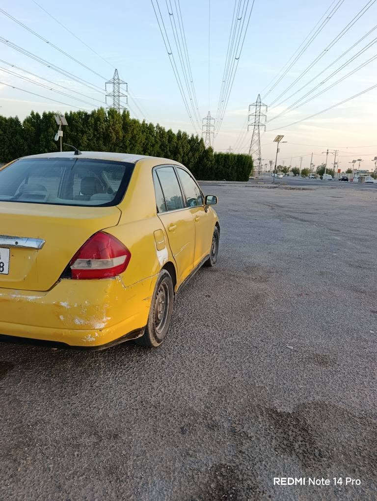 سلام عليكم
  نيسان تيدا كير عادي 
كير مكينه كفاله 
تبريد ثلج
حداديه نضيفه 
كهربائيات جاهزه
رقم قادسيه دولي
السياره بسمي العنوان النجف 
***********
*********** النجف, العراق

نص مكتوب في الصور:
- REDMI Note 14 Pro
