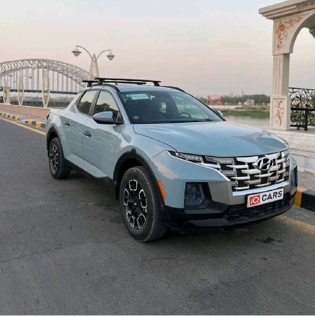 🚘 هيونداي سانتا كروز 2024

• موديل 2024
• بدون حادث ✅
• مكفولة
• محرك 2.5 لتر
• بدون تيربو
• دفع أمامي
• فتحة سقف بانوراما
• فل كامل تقريباً
• شحن لاسلكي للموبايل 📱
• حساسات أمامية وخلفية
• نظام تحذير النقطة العمياء
• نظام تجنب/تحذير من الاصطدام
• مثبت سرعة
• كاميرا خلفية
• شاشة وسطية
• تحكم من المقود
• تشغيل بصمة/زر
• دخول ذكي
• تكييف
• مقاعد مريحة وتجهيزات كاملة

🛻 الصندوق الخلفي:
• حوض داخل الصندوق
• كهرباء داخل الصندوق 🔌
• مساحة تحميل عملية ومناسبة للاستخدام اليومي

📌 سيارة نظيفة ومواصفاتها مميزة، جاهزة للاستخدام.
التواصل ***********
