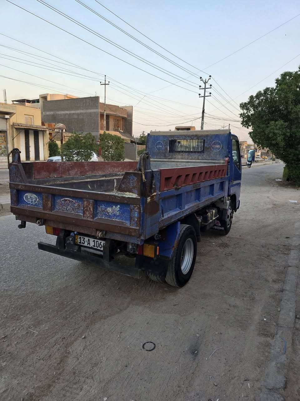 سلام عليكم  .. كنتر قلاب كير ب دشبول ( زيرو ) موديل 2003 أصل ما معلايه 
مكينه 33 
السنويه لغاية  2029
رقم انكليزي  الجديد 
مكان السيارة العمارة 

رقم الهاتف ***********
