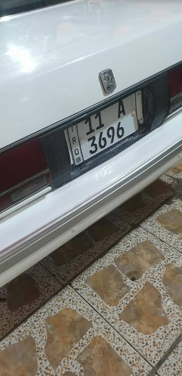 سلام عليكم سيدان للبيع موديل ٩٠ مكينه وكير حداديه تخم تاير مكينه ثنين ونص تبريد شغال رقم بغداد نكليزي بأسمي السعر ٦٧ وبيها مجال قليل مكان السياره ناصريه مركز الاتصال على الرقم ***********
