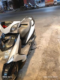 دراجة سكنس لد مفتوحة بعدها عل سحك مكان اعضمية  07748333008