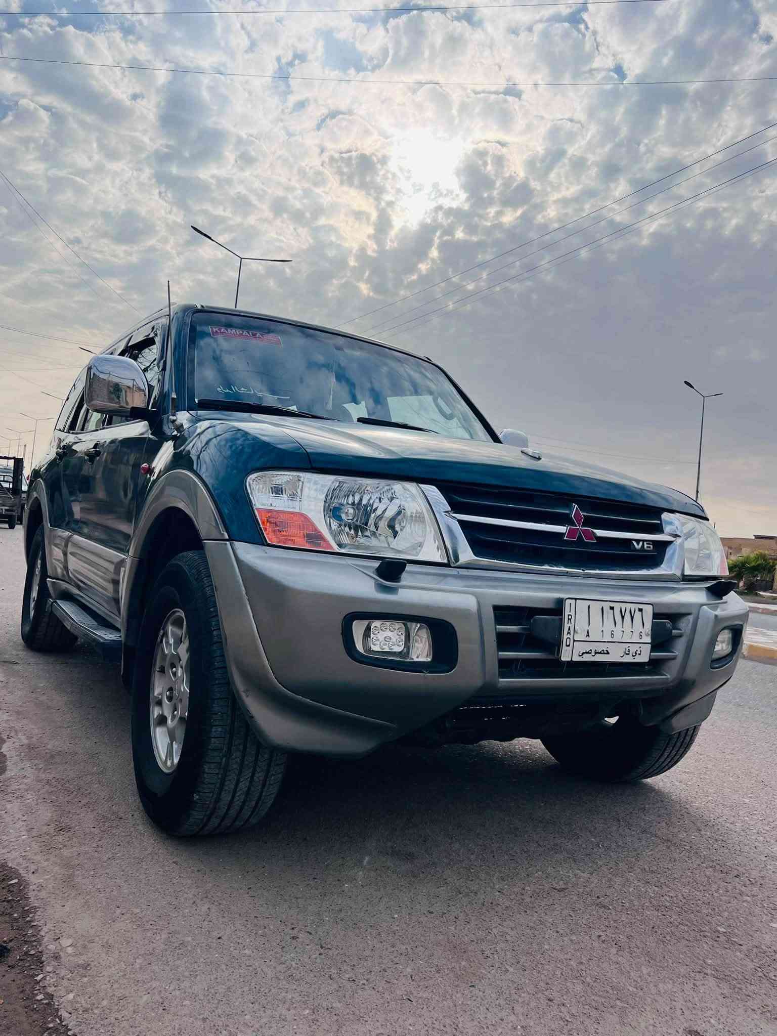 يالله السلام عليكم شباب نعيد النشر بسبب الوعود الكذابه سياره للبيع باجيرو موديل 2001السياره مال بيت الله شاهد مامتعوبه تبريد ثلج❄️الوايت زنون عالي وناصي بعدهن جدد تجي وتشوف  بعينك مكينه وكير بالباكيت مكينه ففتي بيه مكاان السياره ميسان الي يحب يتواصل علئ الرقم ***********
