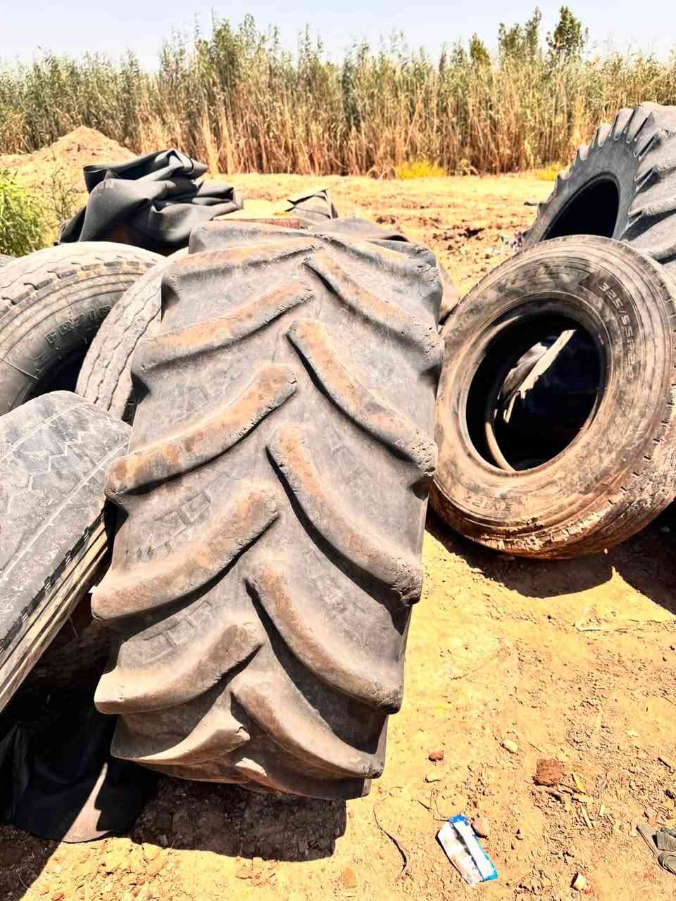 سلام عليكم تاير تك للبيع حجم 540/65/28 الكوت قضاء نعمانيه ***********
