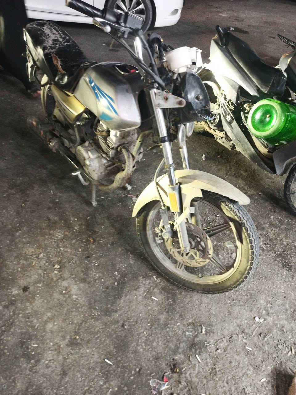 سلام عليكم دراجه دايون عضم كلك مكفوله من السرقه السعر 350 وبيه مجال
 
***********
