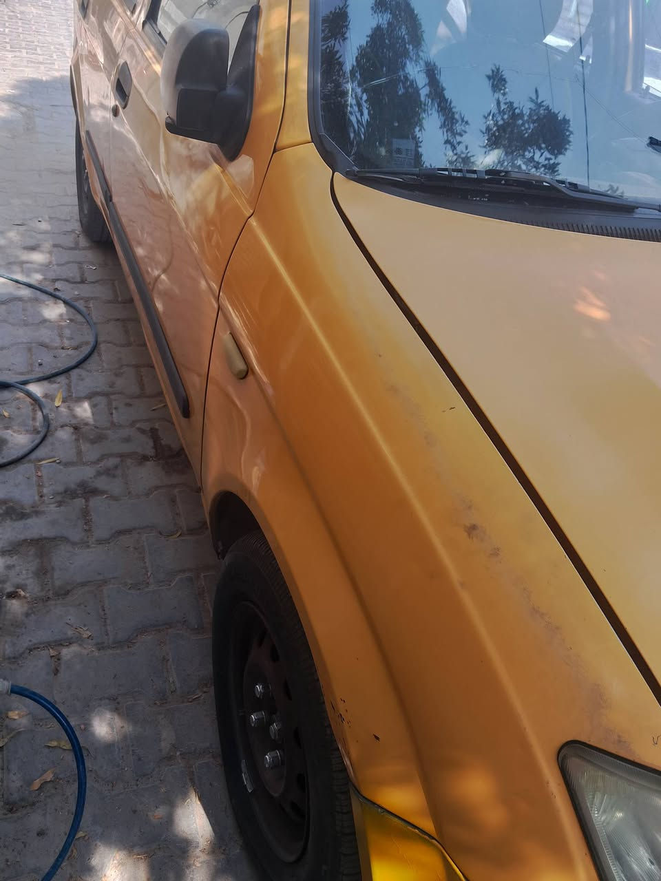 السلام عليكم من رخصت إلكروب،، سيارة🚘 طيبة،، ٢٠١٥ رسمي تبريد شغال كهربائي شغاله بسمي تحويل ثانيه يوم ☀هيئه غرامه مصفره،، تبريد مال لنسر السعر ٢٨،، عنوان بغداد الحريه ***********
