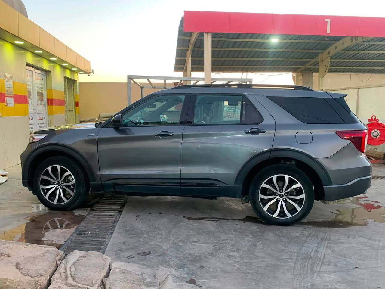 🚘 فورد إكسبلورر ST-Line موديل 2022

🔹 فل أوبشن بدون بانوراما
🔹 ماشية 60 ألف ميل
🔹 لون نفطي
🔹 دفع رباعي 4×4
🔹 بصمة تشغيل
🔹 Auto Hold
🔹 كاميرا 360°
🔹 شنطة كهربائية
🔹 أبواب بصمة
🔹 كراسي تدفئة
🔹 رادار أمامي
🔹 رادار جانبي
🔹 ومواصفات إضافية كثيرة

📍 موقع السيارة: أربيل
💰 السعر: 20,000$
🤝 قابل للتفاوض بشكل بسيط

🎨 غطاء الصندوق مصبوغ.
🔧 يوجد 3 أماكن صغيرة تم تعديلها تصليح بارد.

📞 للاستفسار والتفاصيل، يرجى التواصل.
*********** واتس اب
