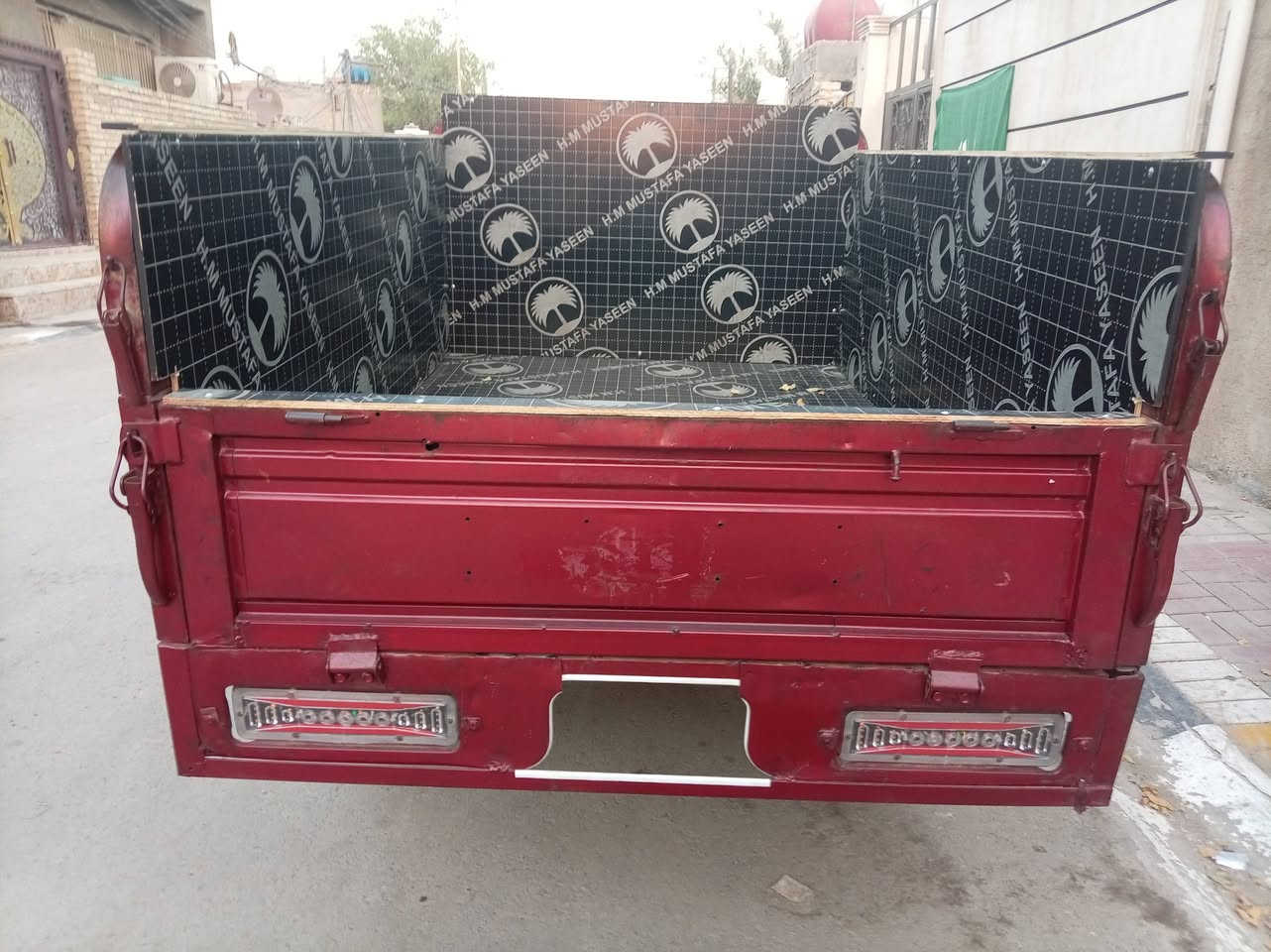 ستوته للبيع موديل 2017 كهربأيات شغاله سلف هندر أوراق اصوليه محرك نظيف شاصي مكفول السعر مليون 400 وبيه مجال بغداد مدينة الصدر نهاية شارع الداخل للإتصال ***********
